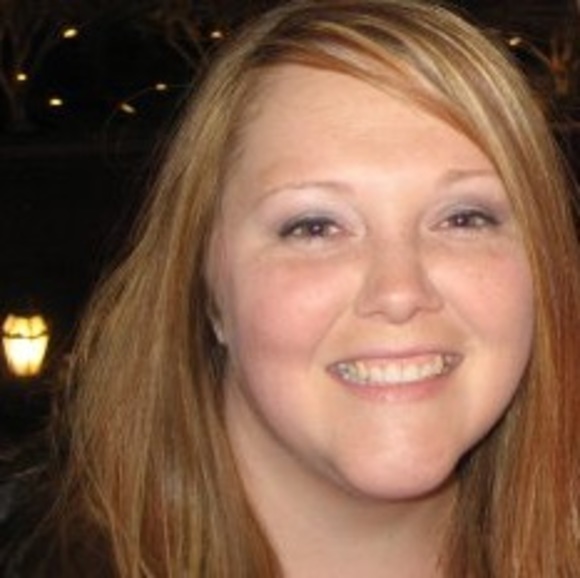 Meet your Posher, Jennifer - Picture 1 of 1